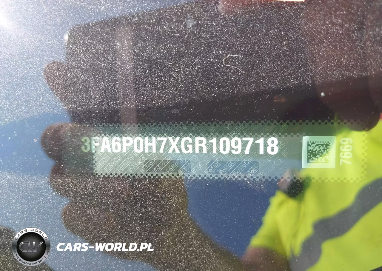 2016 Ford Fusion Se VIN:3FA6P0H7XGR109718 - 18