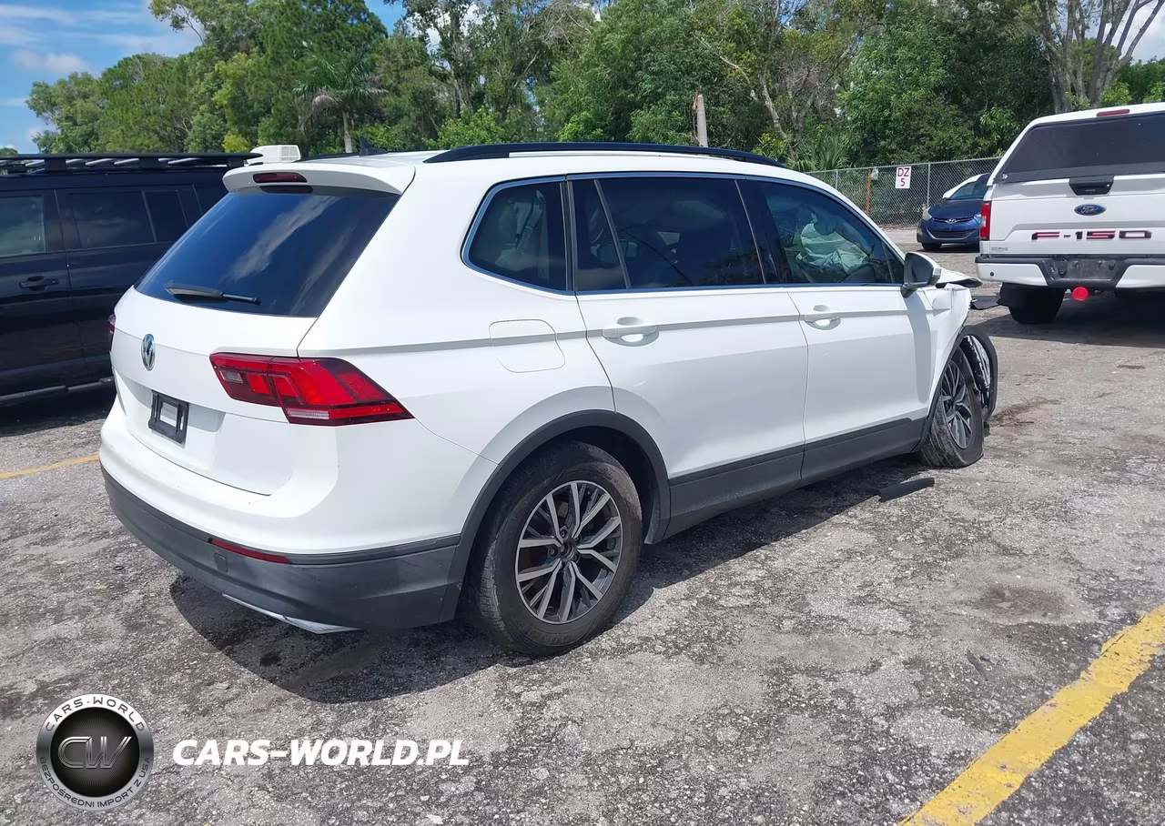 2019 Volkswagen Tiguan 2.0T Se-2.0T Sel-2.0T Sel R-Line-2.0T Sel R-Line Black VIN:3VV3B7AX6KM056750 - 4