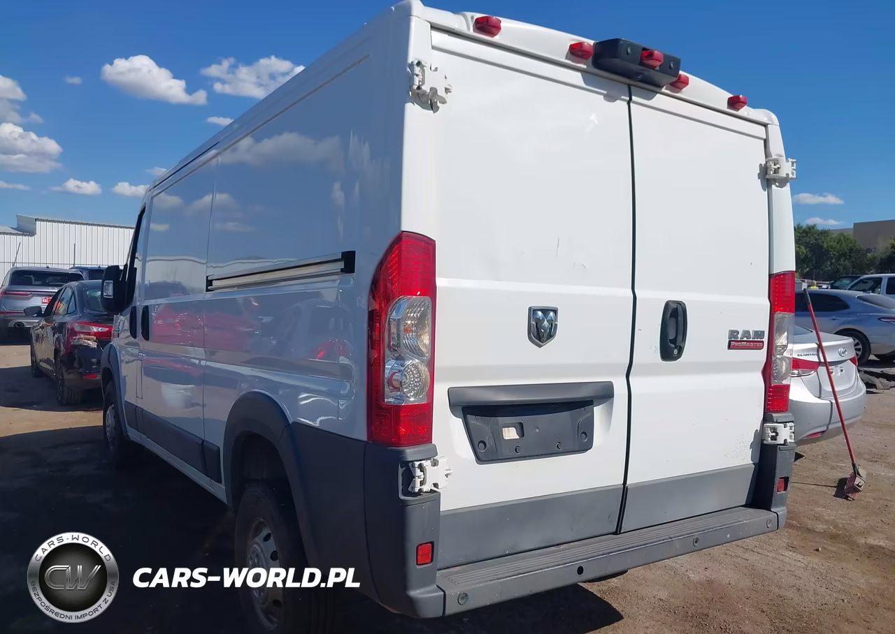 2018 Ram Promaster 1500 Low Roof 136 Wb VIN:3C6TRVAG1JE102435 - 2