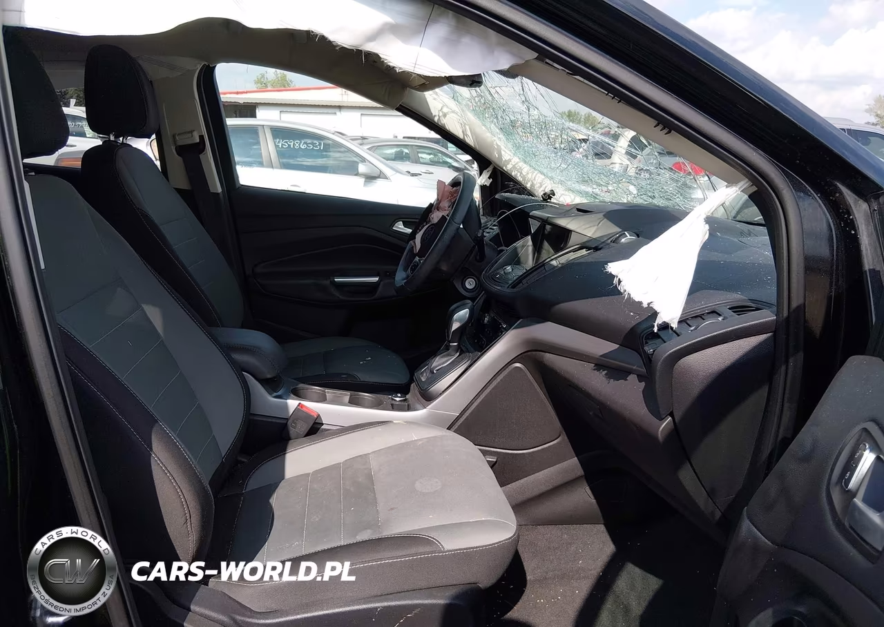2016 Ford Escape Se VIN:1FMCU0GX3GUB04890 - 5