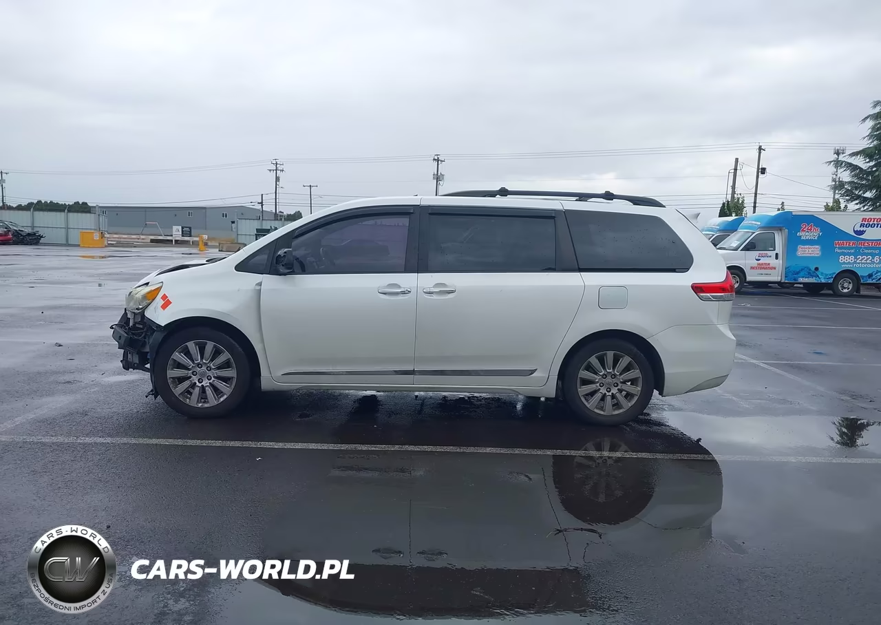 2011 Toyota Sienna Ltd VIN:5TDYK3DC3BS020262 - 15