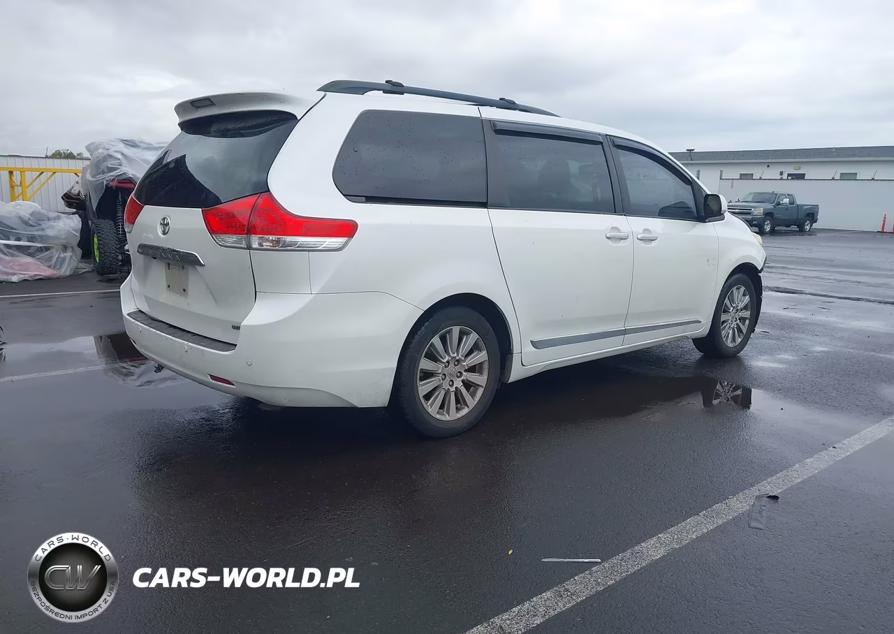 2011 Toyota Sienna Ltd VIN:5TDYK3DC3BS020262 - 4