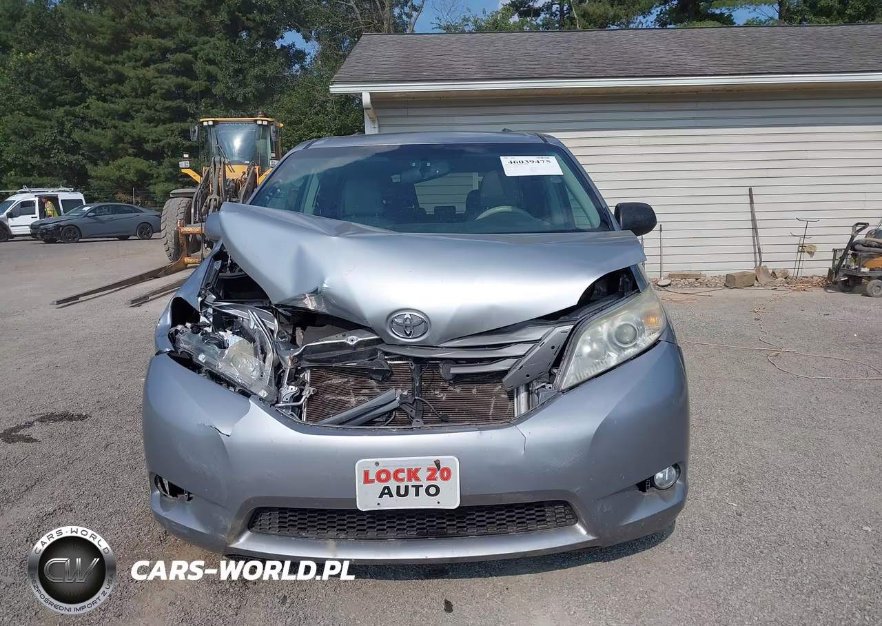 2012 Toyota Sienna Xle 7 Passenger VIN:5TDDK3DC4CS035935 - 13