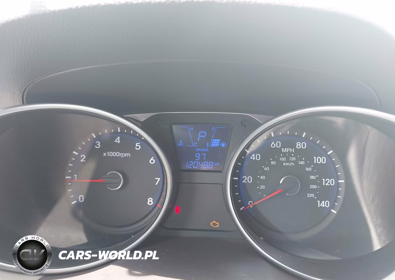 2011 Hyundai Tucson Limited VIN:KM8JU3AC8BU212736 - 7