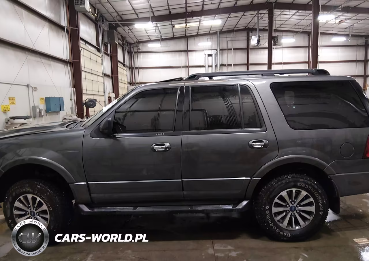 2015 Ford Expedition Xlt VIN:1FMJU1JT6FEF06902 - 14