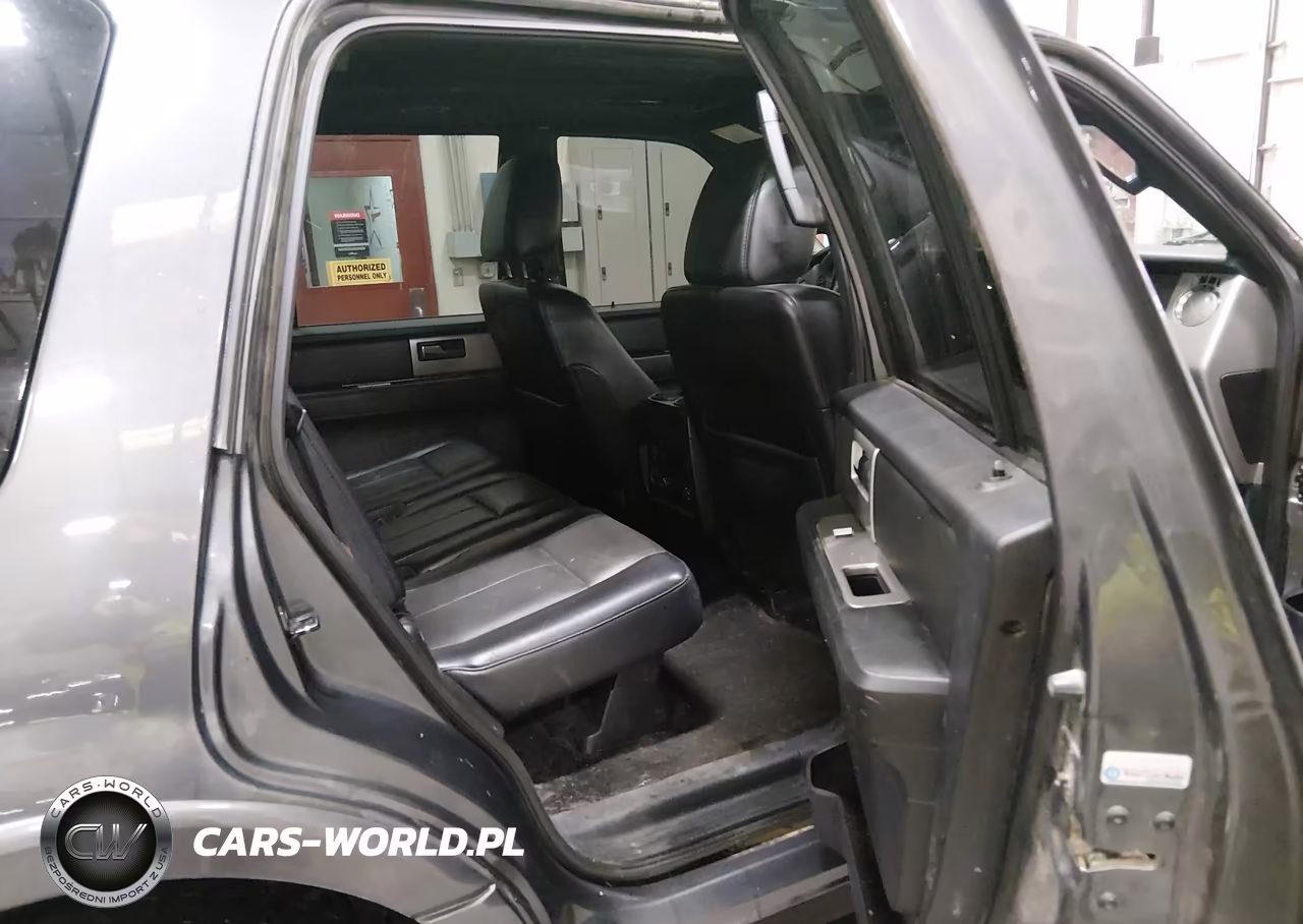 2015 Ford Expedition Xlt VIN:1FMJU1JT6FEF06902 - 8