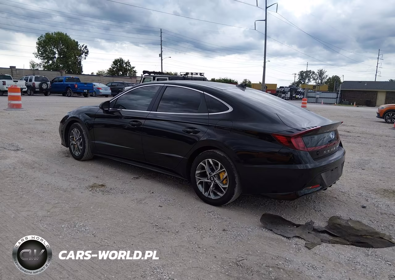 2023 Hyundai Sonata Sel VIN:KMHL64JA2PA330006 - 3