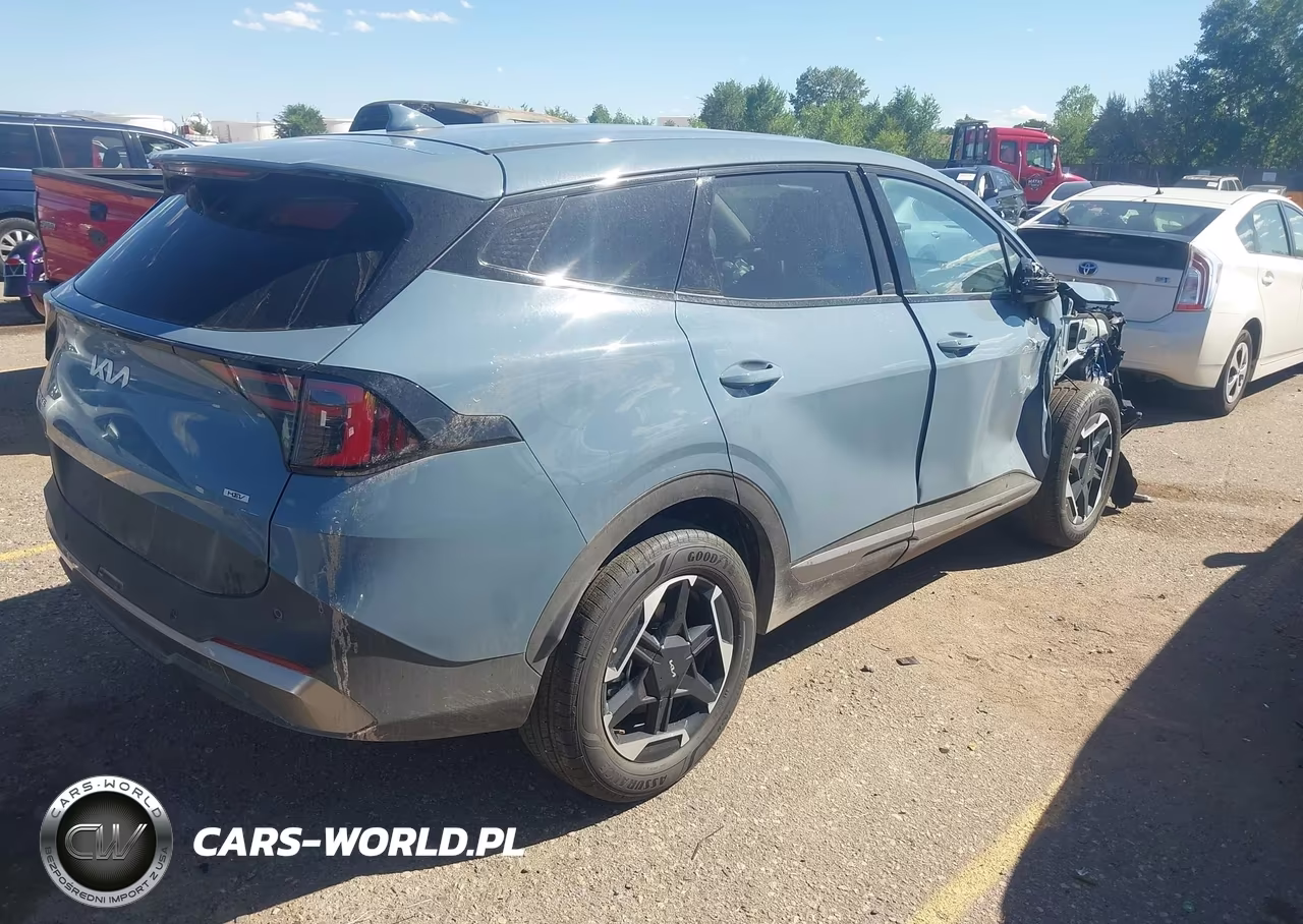 2026 Kia Sportage Hybrid S VIN:KNDPUDDG1T7396923 - 4