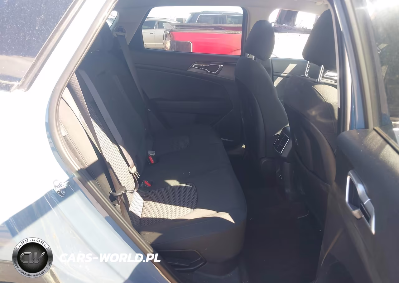 2026 Kia Sportage Hybrid S VIN:KNDPUDDG1T7396923 - 8