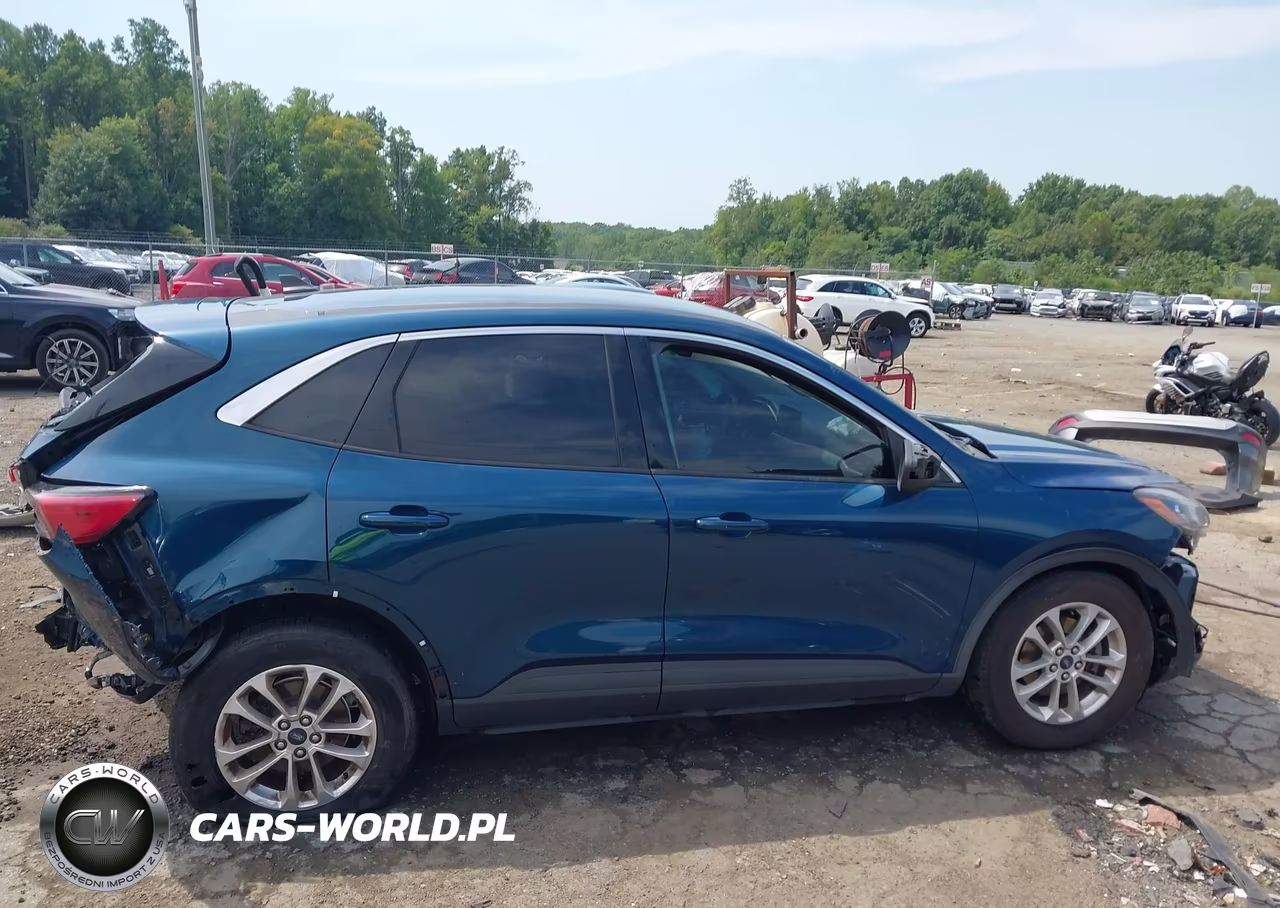 2020 Ford Escape Se VIN:1FMCU0G66LUA92476 - 13