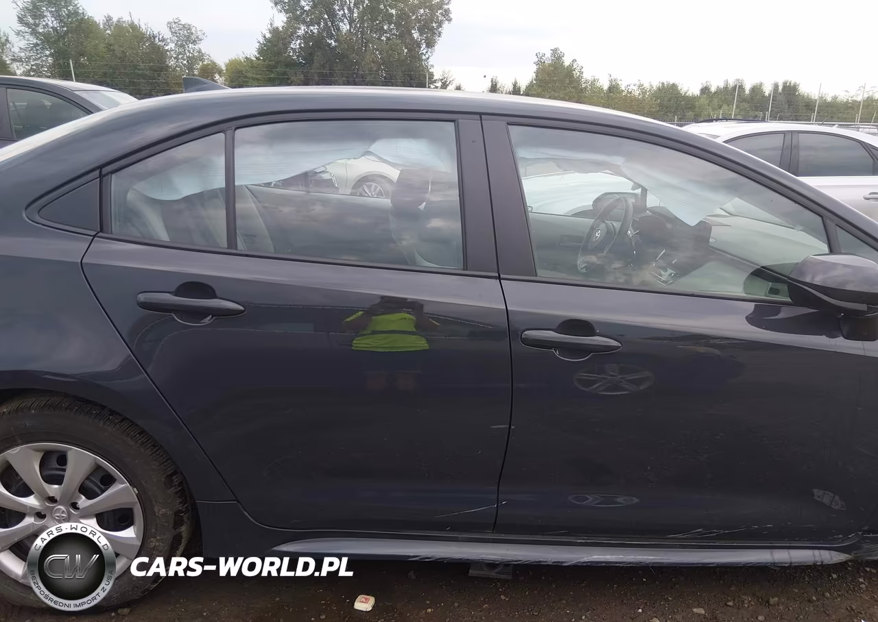 2026 Toyota Corolla Le VIN:5YFB4MDEXTP450551 - 13
