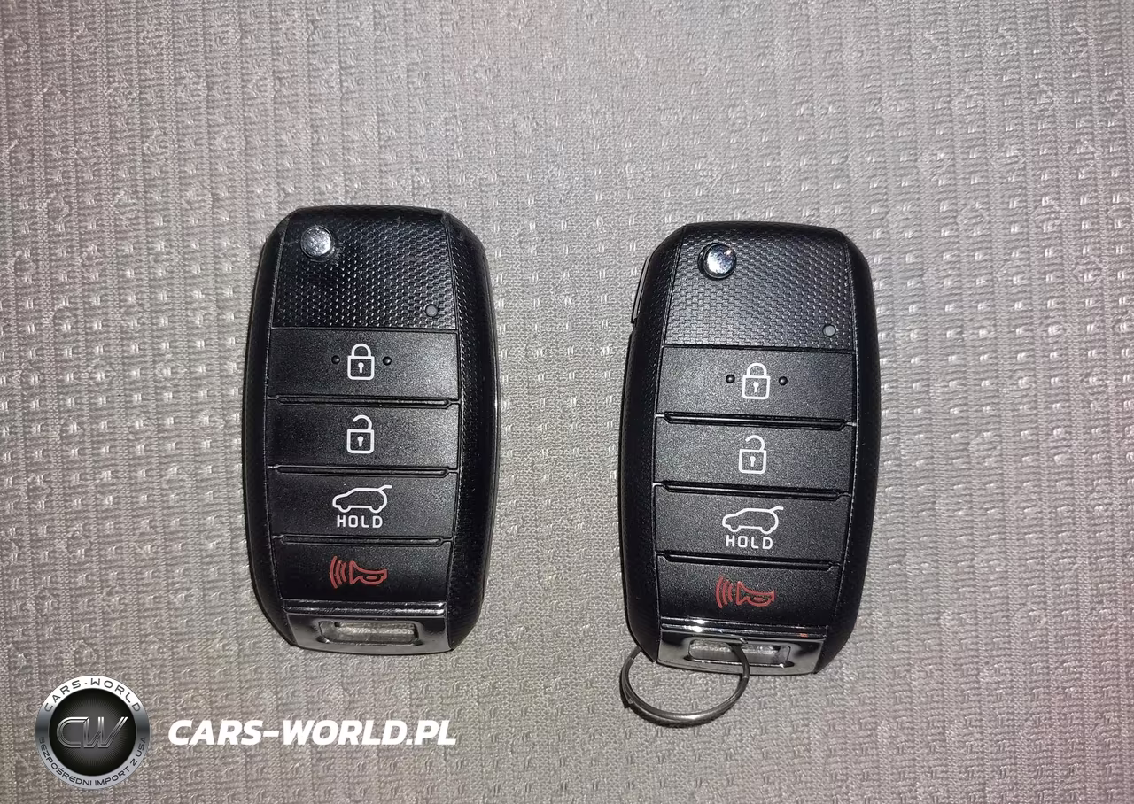2018 Kia Sedona L VIN:KNDMA5C15J6397204 - 11