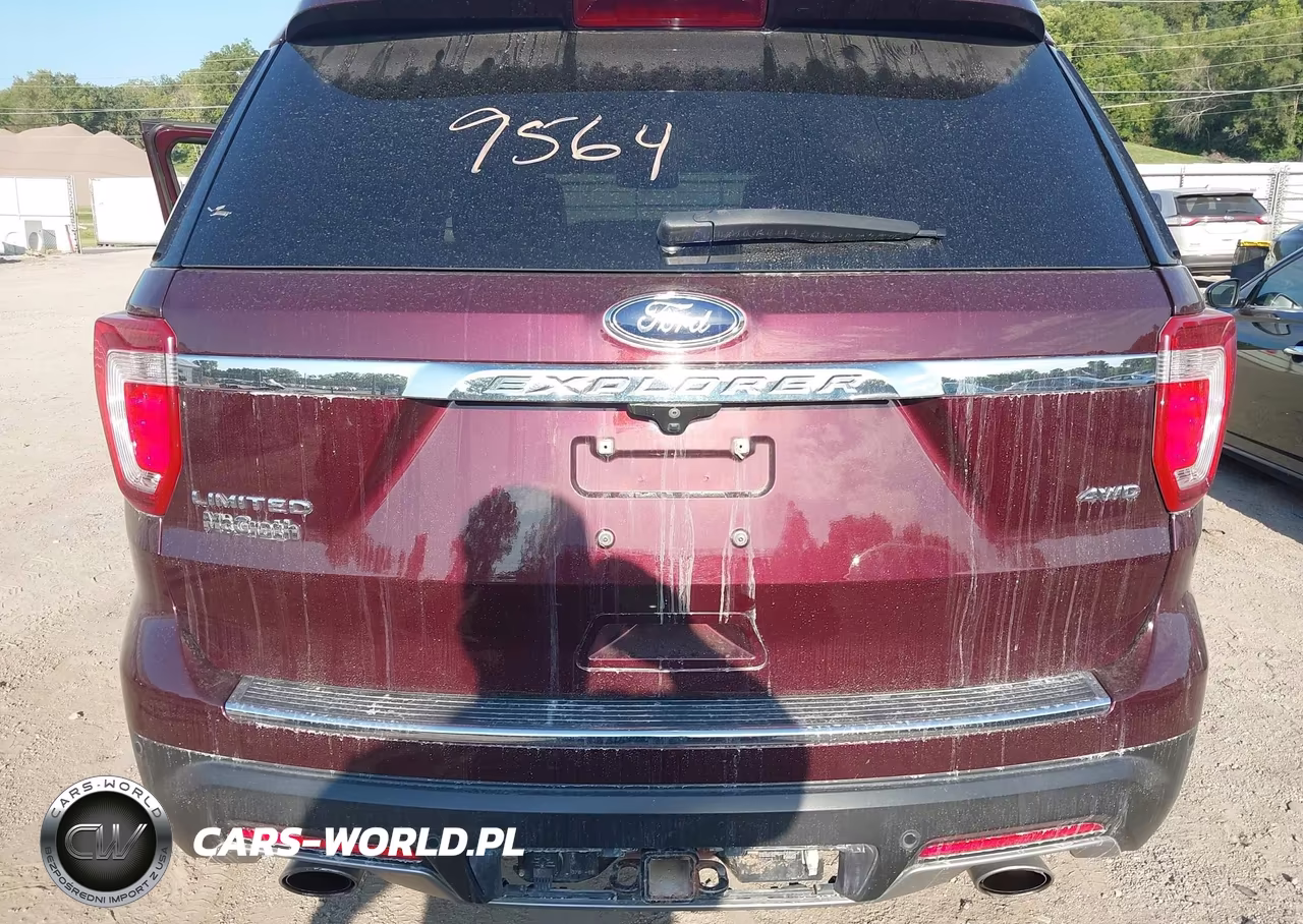 2018 Ford Explorer Limited VIN:1FM5K8F84JGB40763 - 16