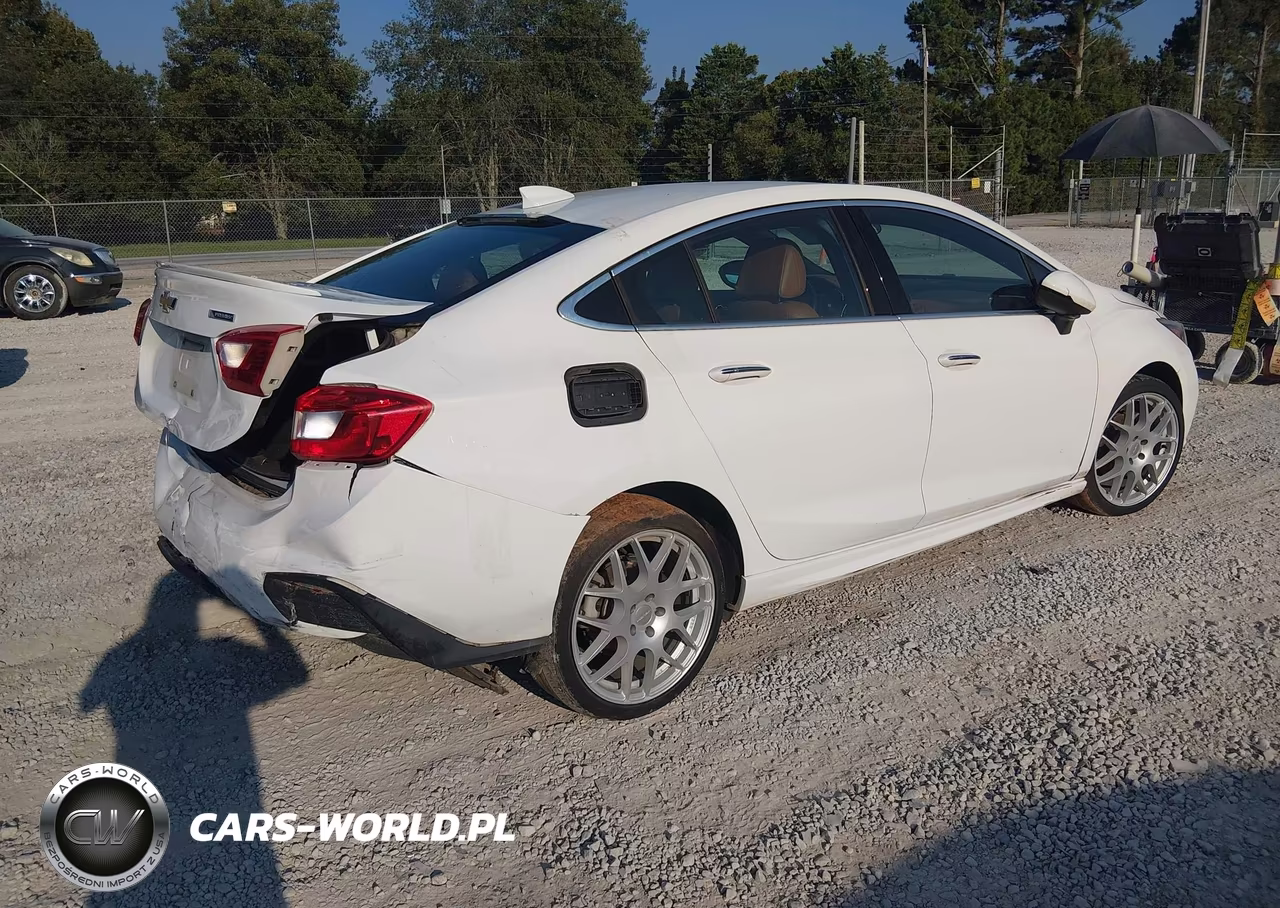 2017 Chevrolet Cruze Premier VIN:1G1BF5SM6H7201918 - 4