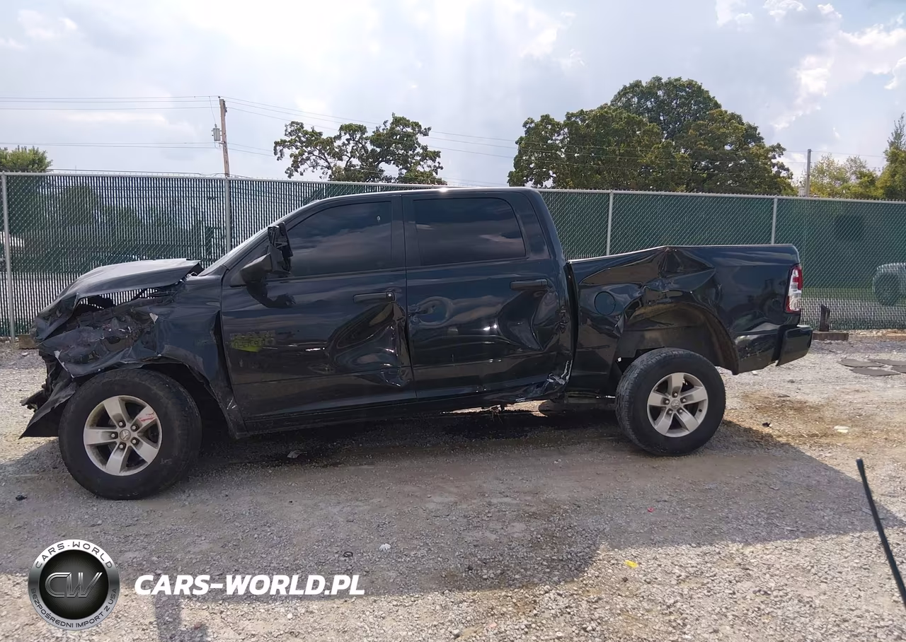 2018 Ram 1500 Express 4X4 5'7 Box VIN:3C6RR7KTXJG264506 - 15