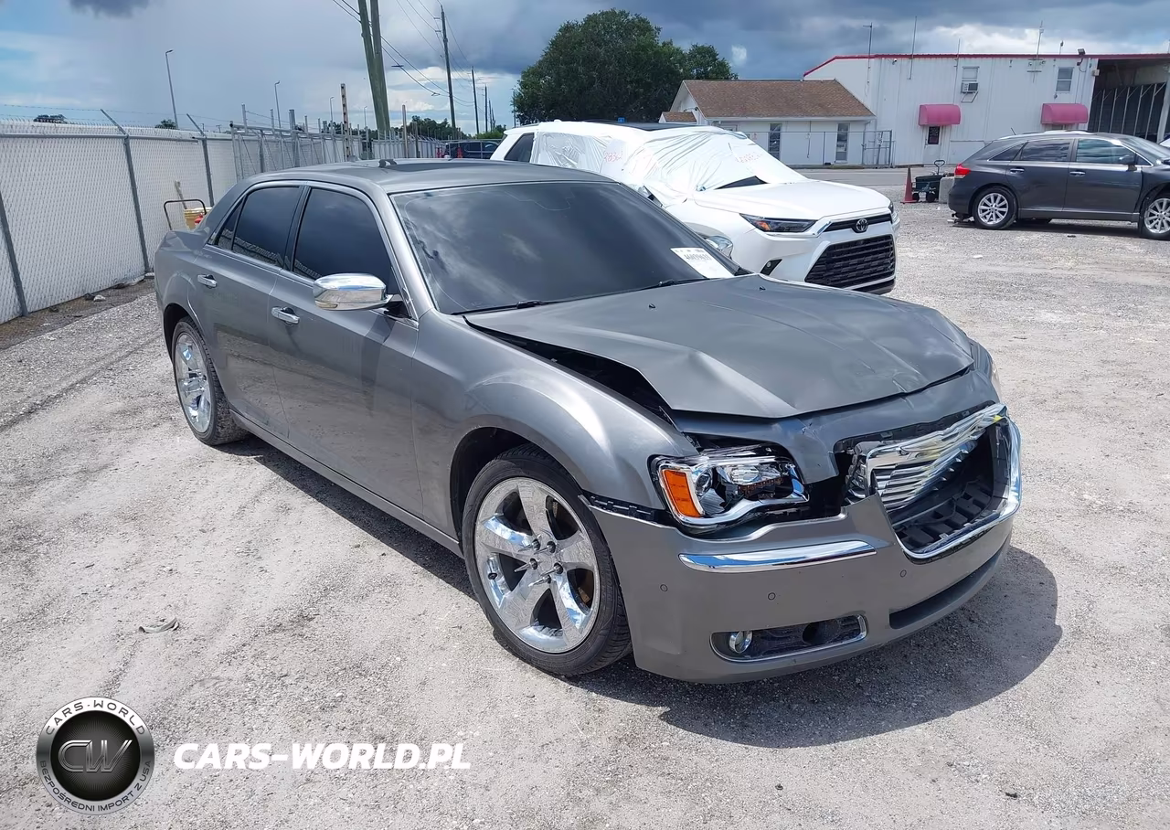 2011 Chrysler 300C