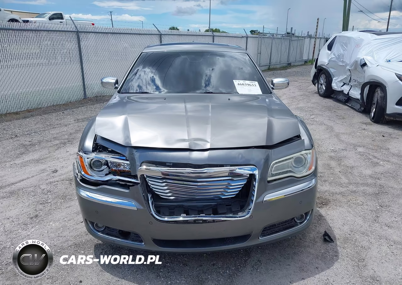 2011 Chrysler 300C VIN:2C3CA6CT2BH580888 - 12