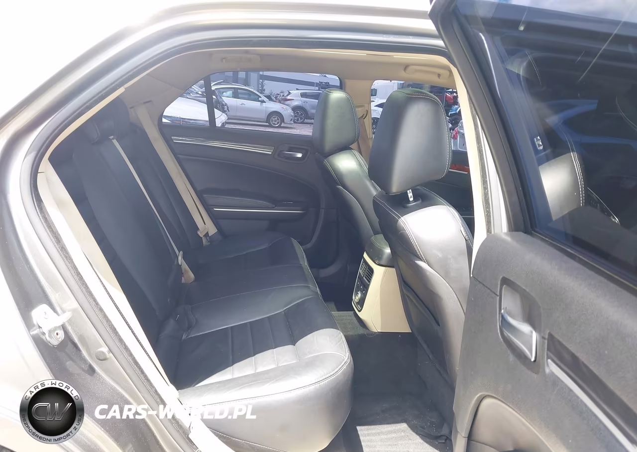 2011 Chrysler 300C VIN:2C3CA6CT2BH580888 - 8