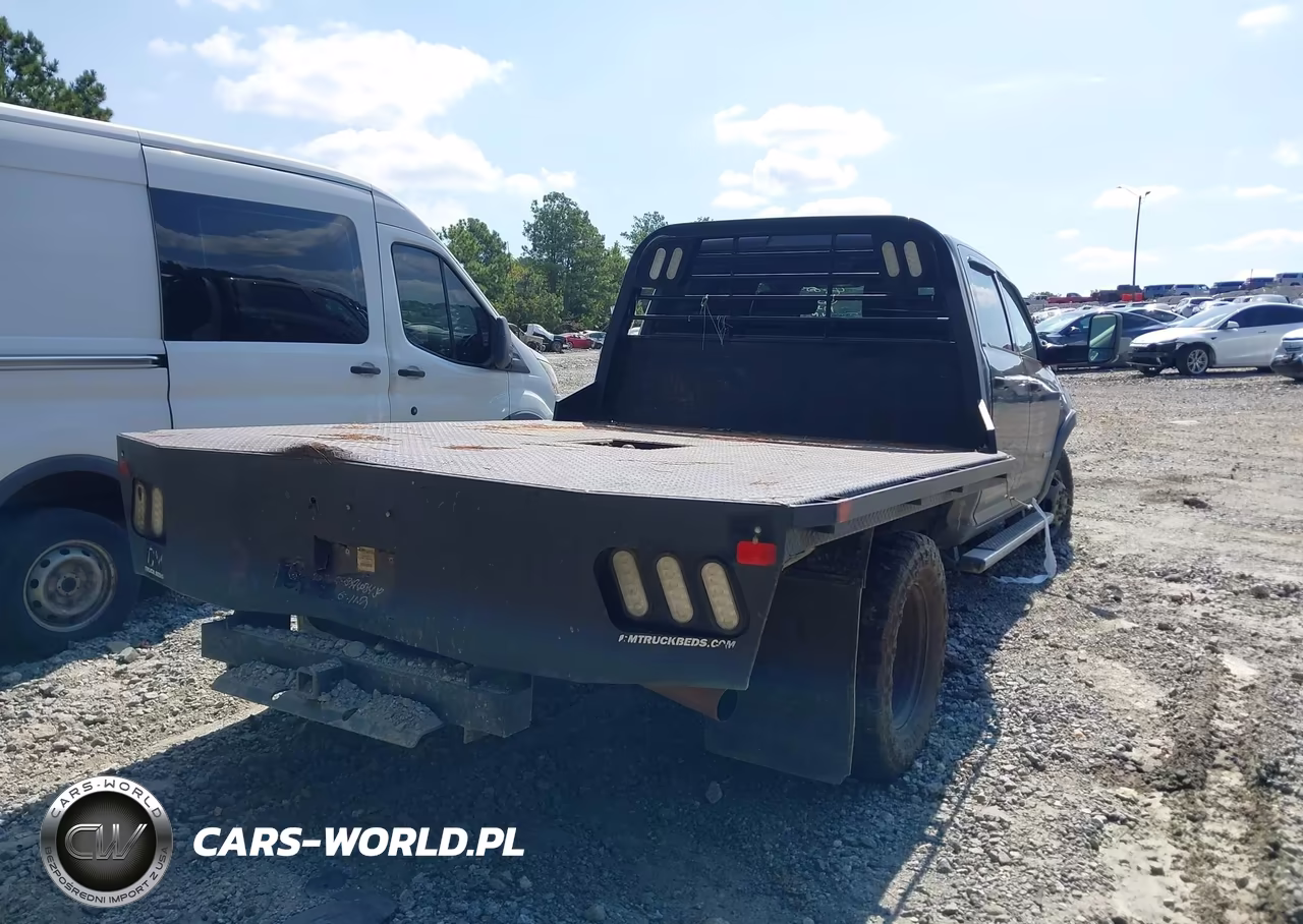 2021 Ram 3500 Chassis Tradesman-Slt-Laramie-Limited VIN:3C7WRTCL5MG626946 - 4