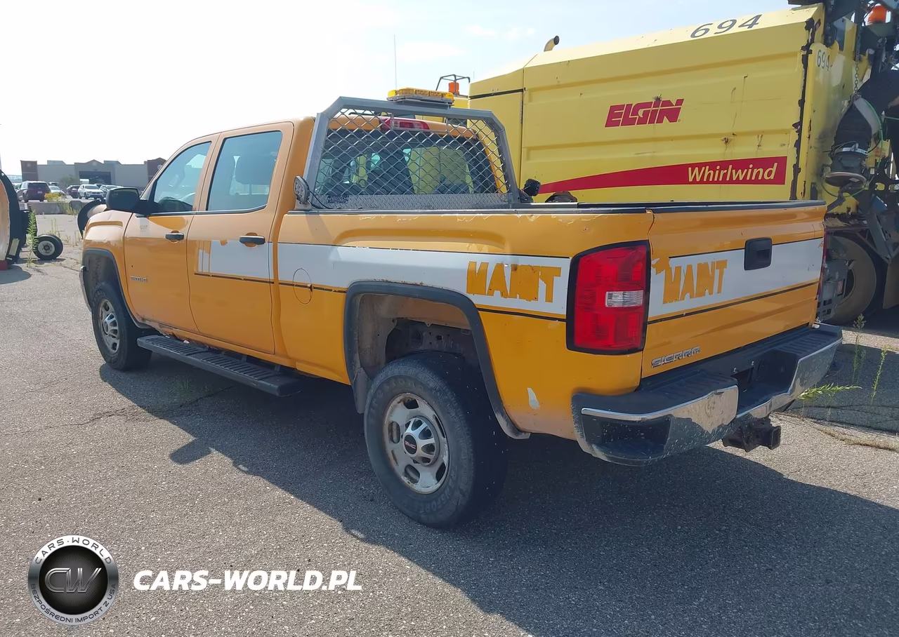 2015 GMC Sierra 2500Hd VIN:1GT12XEG9FF512116 - 3