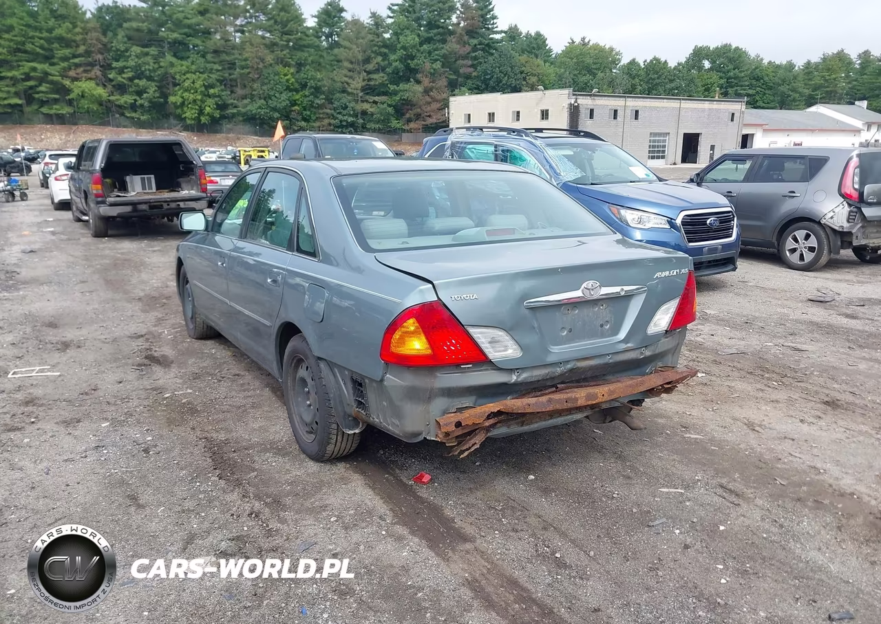 2000 Toyota Avalon Xls VIN:4T1BF28B7YU047969 - 3