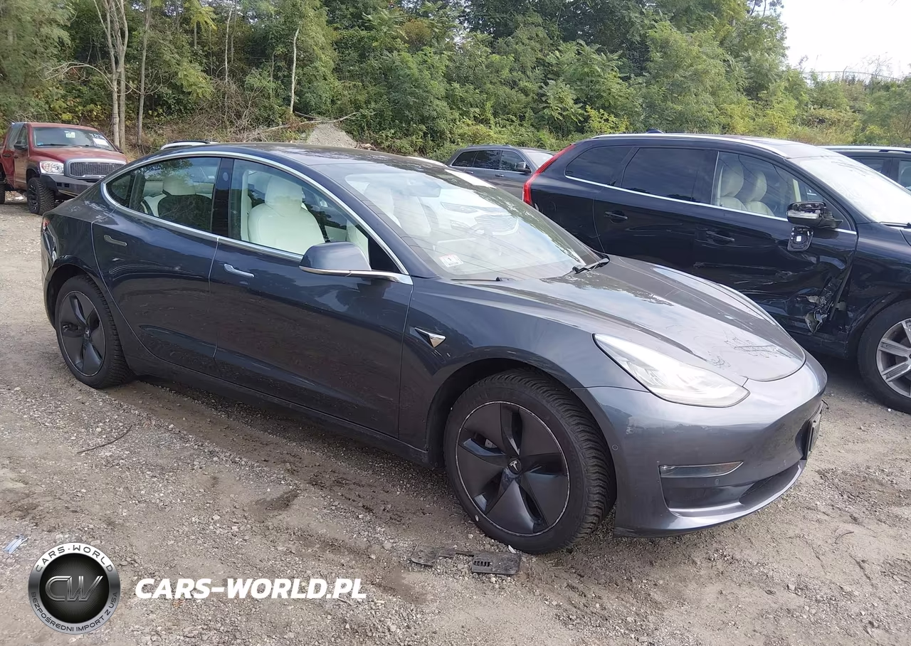 2018 Tesla Model 3 Long Range-Performance