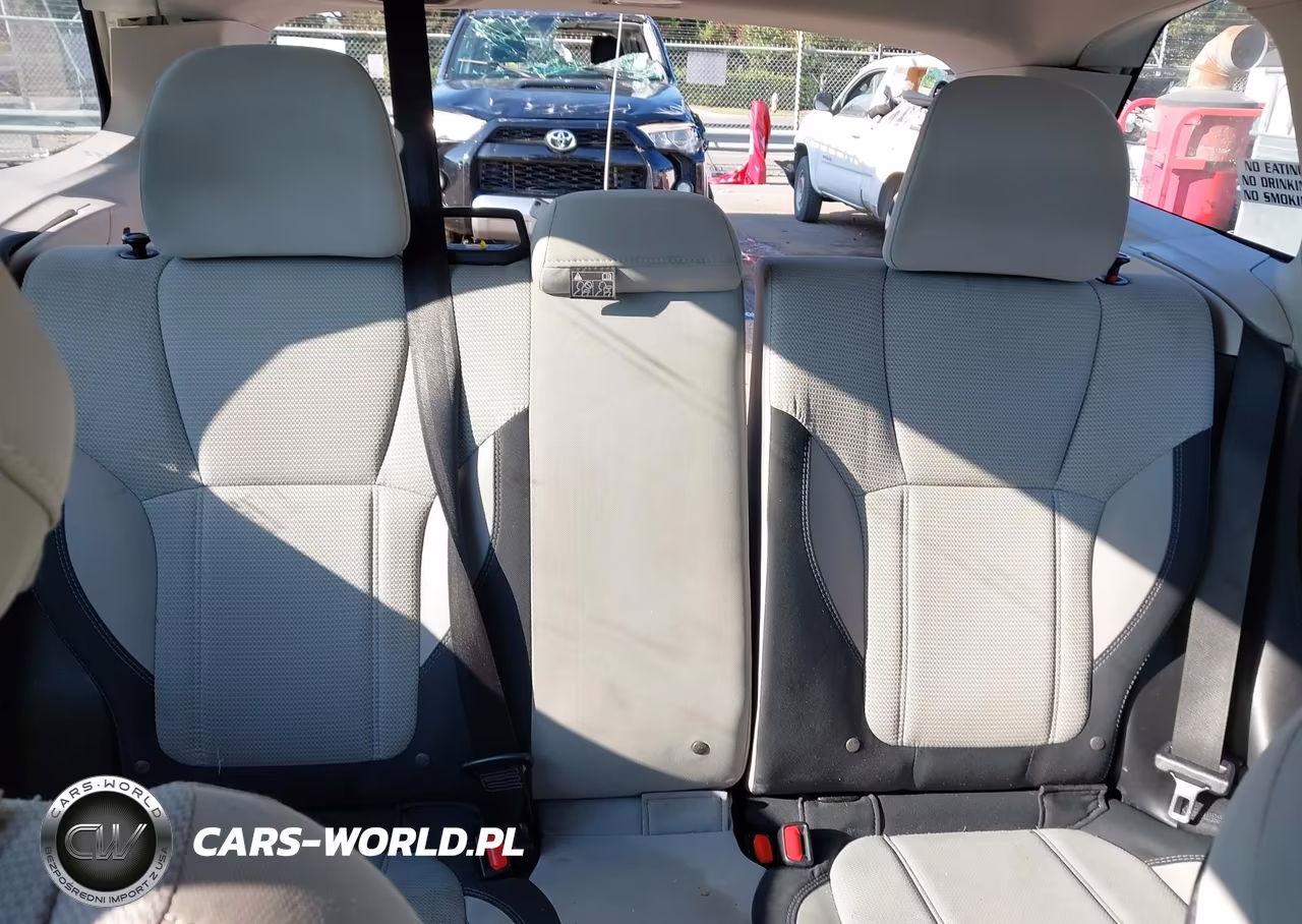 SUBARU FORESTER VIN:JF2SKADC2LH406821 - 8