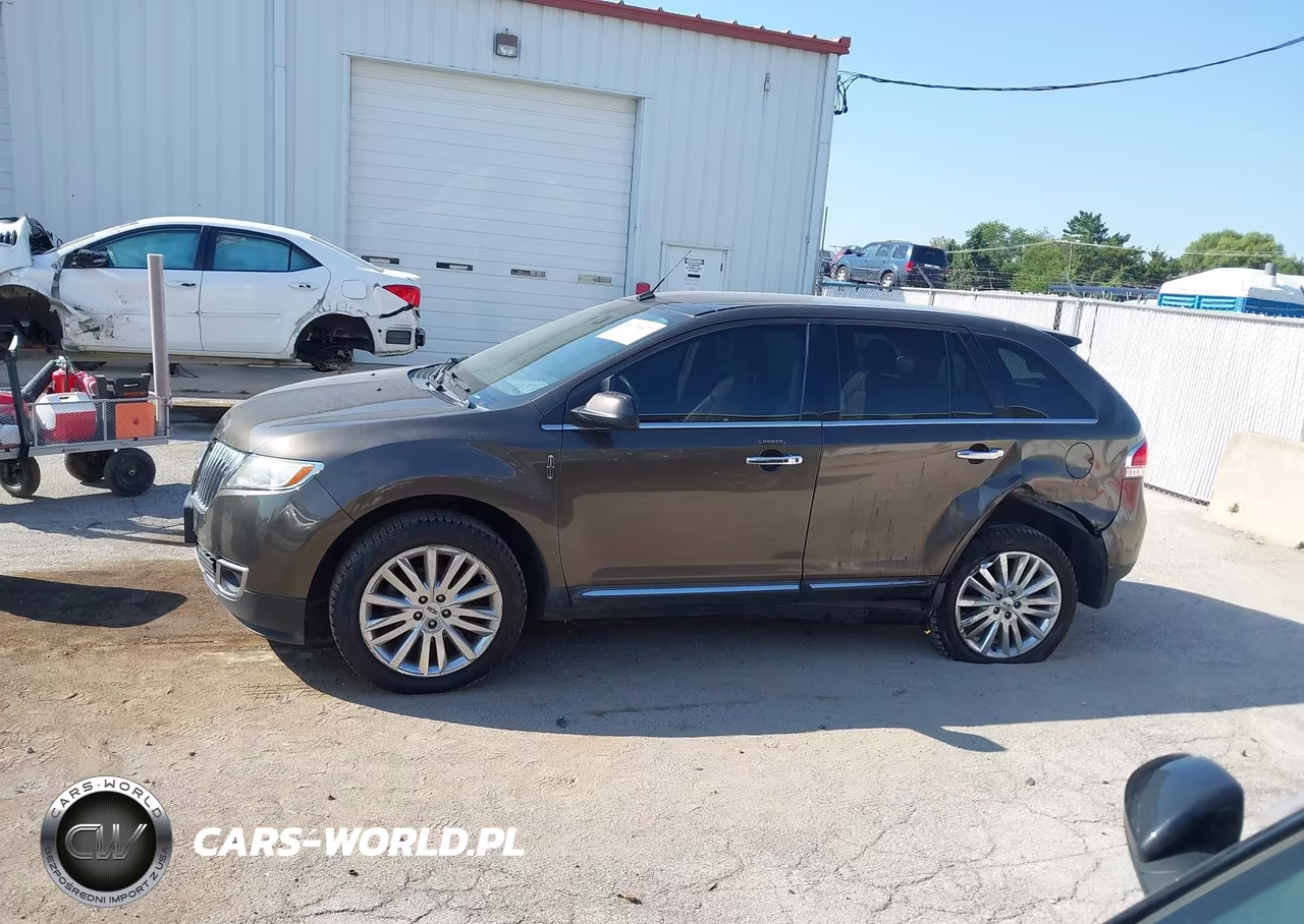 2011 Lincoln Mkx VIN:2LMDJ8JK1BBJ28620 - 14