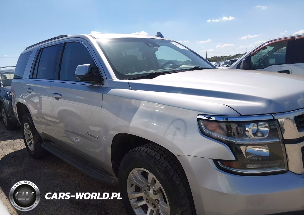 2016 Chevrolet Tahoe Ls VIN:1GNSKAKC3GR233934 - 13
