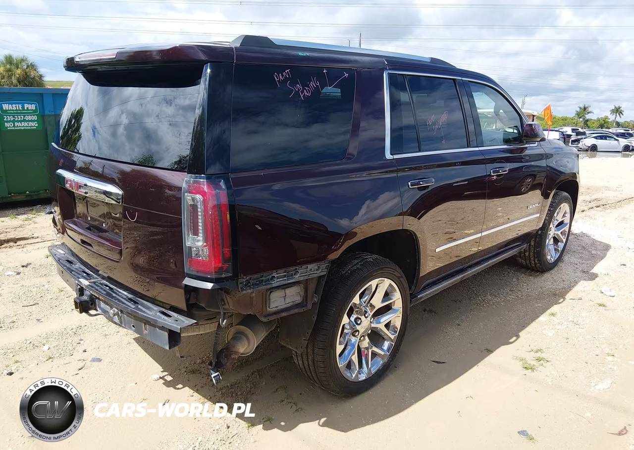 2017 GMC Yukon Denali VIN:1GKS2CKJ2HR215739 - 4