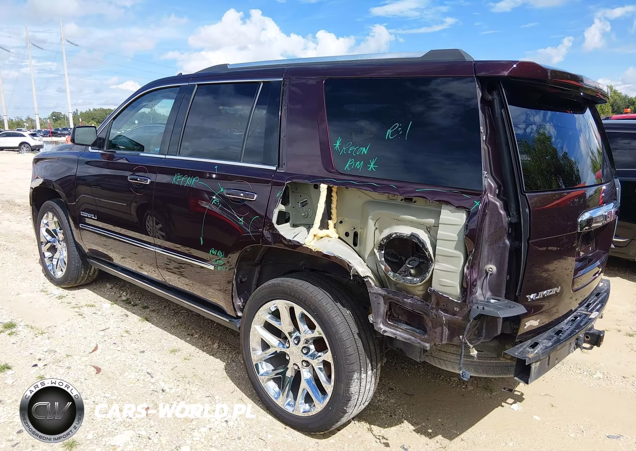 2017 GMC Yukon Denali VIN:1GKS2CKJ2HR215739 - 6
