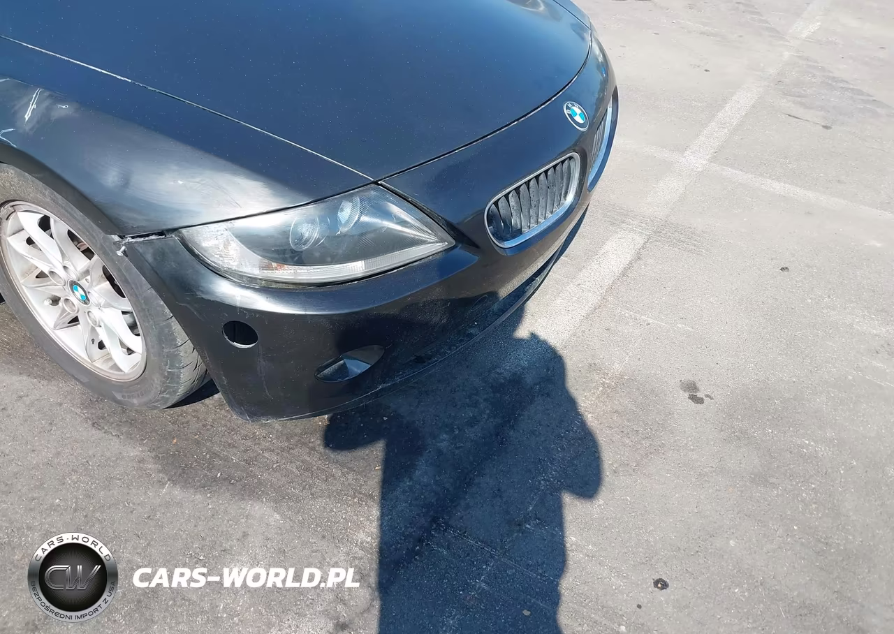 2005 BMW Z4 2.5I VIN:4USBT33565LS56751 - 14