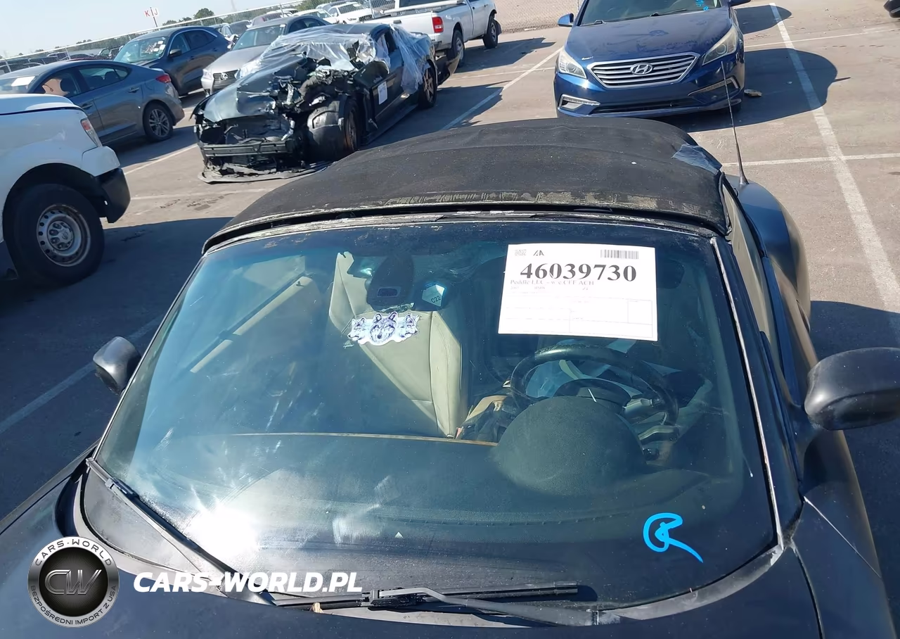2005 BMW Z4 2.5I VIN:4USBT33565LS56751 - 16