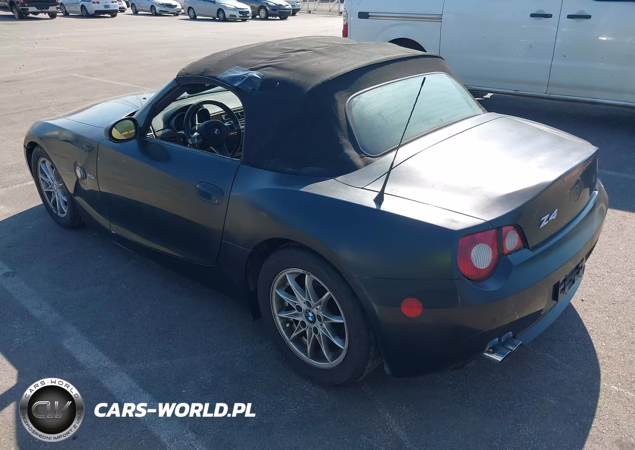 2005 BMW Z4 2.5I VIN:4USBT33565LS56751 - 3