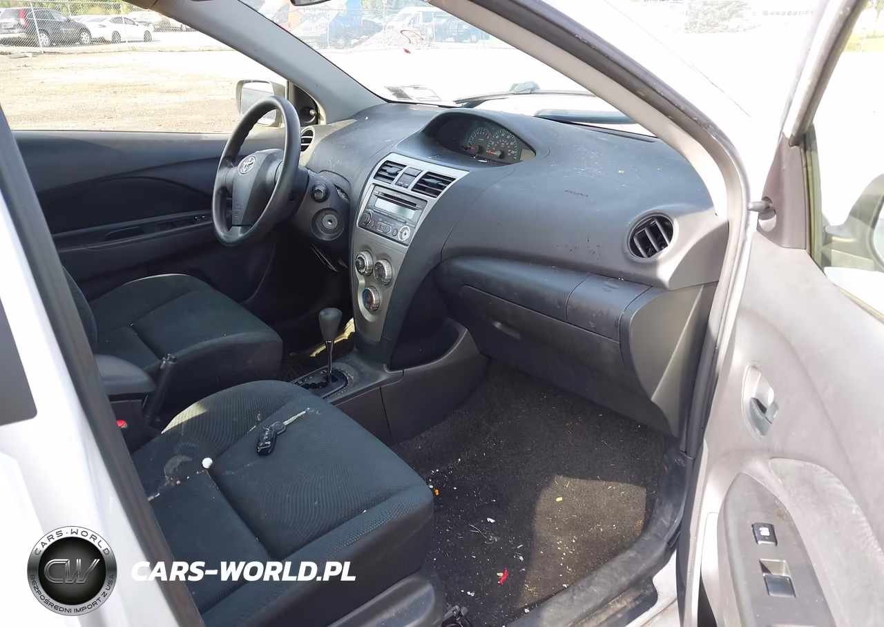 2012 Toyota Yaris VIN:JTDBT4K37CL037483 - 5