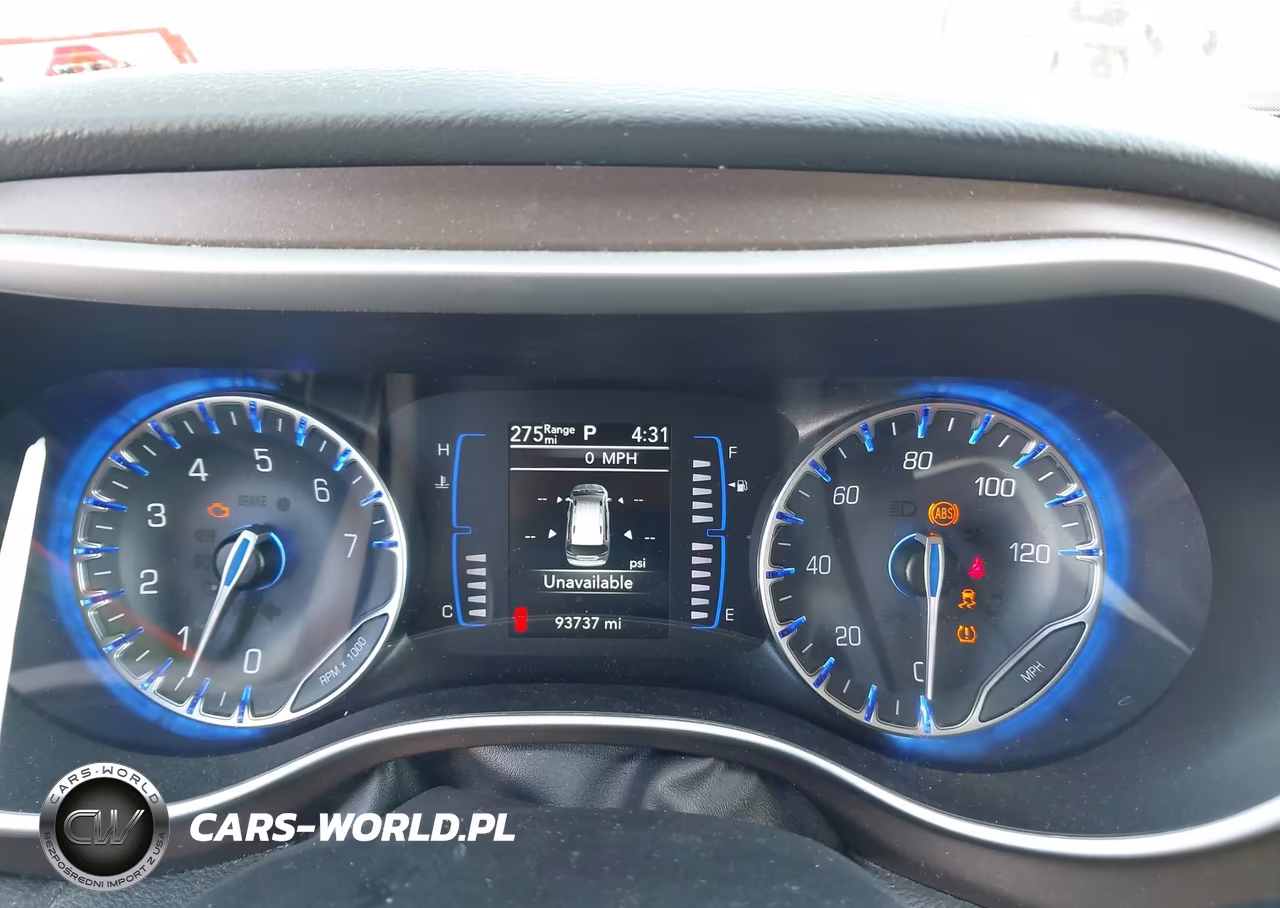 2018 Chrysler Pacifica Touring L VIN:2C4RC1BGXJR353349 - 7