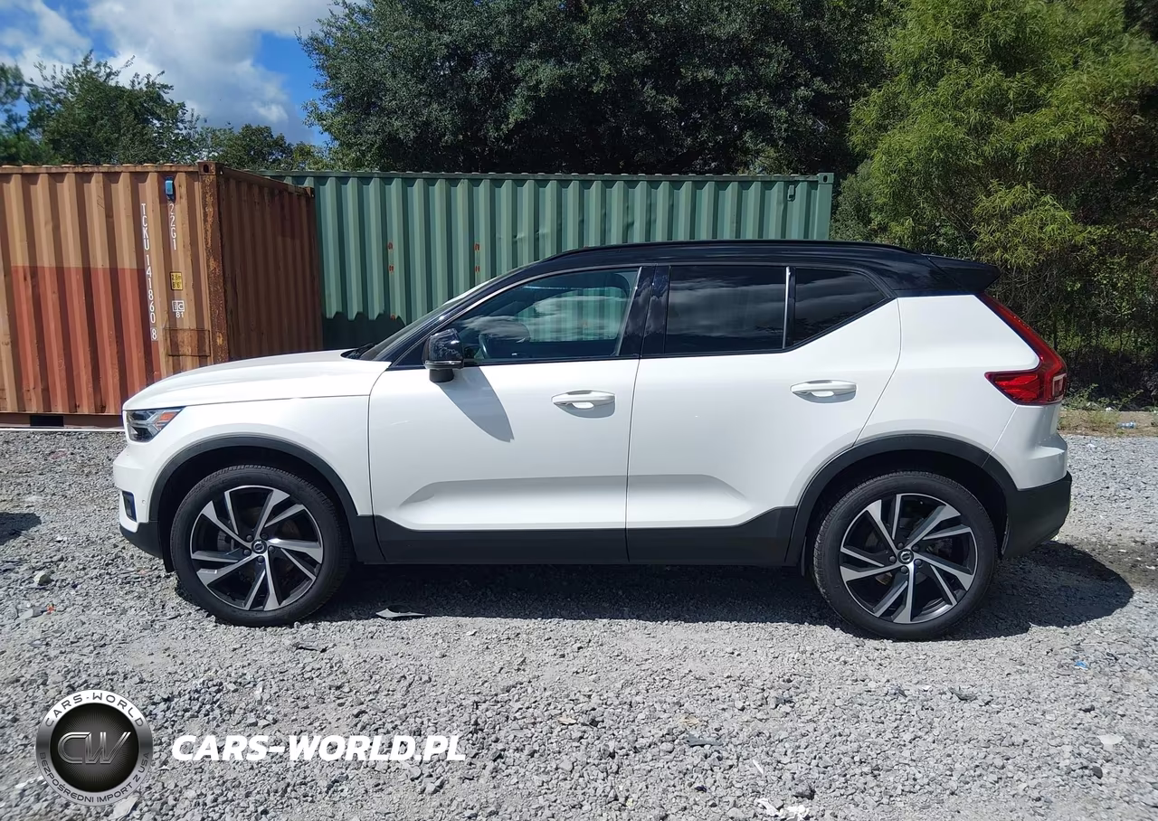 2021 Volvo Xc40 T4 R-Design VIN:YV4AC2HM3M2507982 - 14