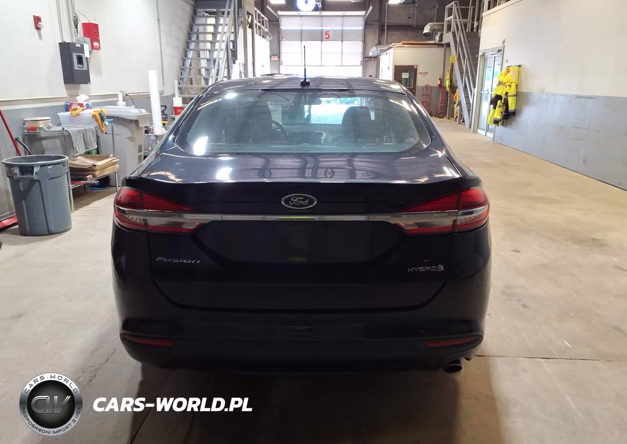 2018 Ford Fusion Hybrid S VIN:3FA6P0UU2JR271541 - 18