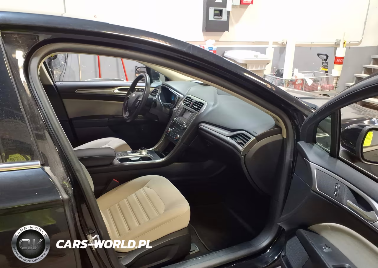 2018 Ford Fusion Hybrid S VIN:3FA6P0UU2JR271541 - 5