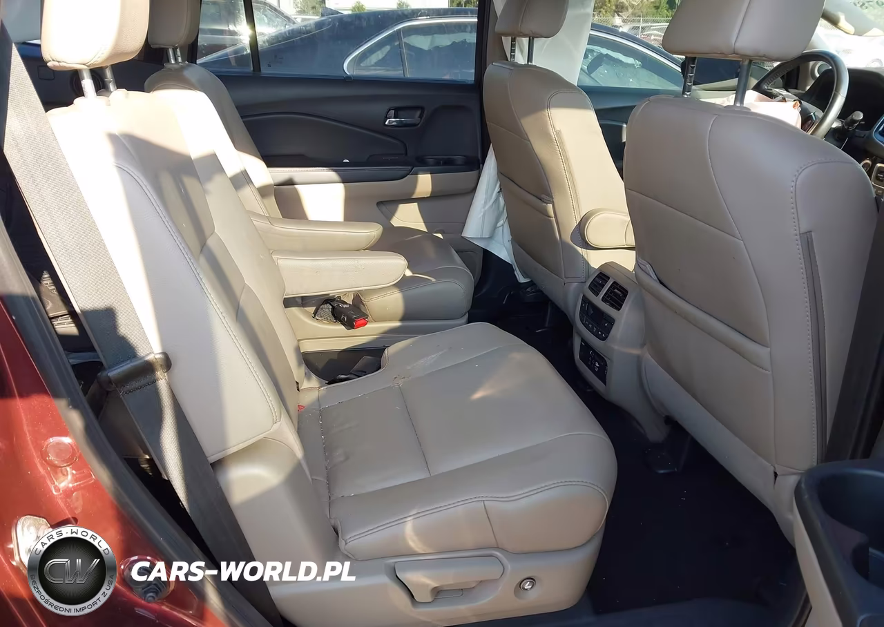 2019 Honda Pilot Touring VIN:5FNYF6H68KB012981 - 8