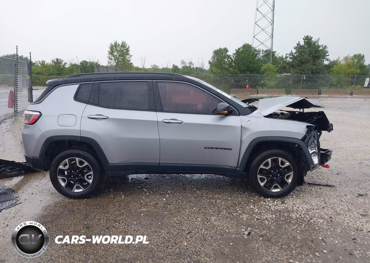 2018 Jeep Compass Trailhawk 4X4 VIN:3C4NJDDB9JT451003 - 13