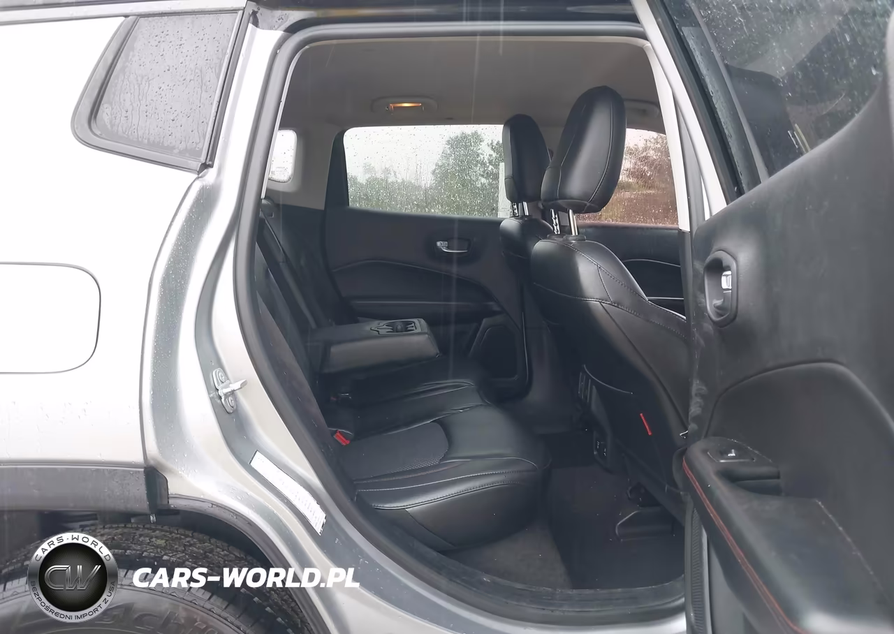 2018 Jeep Compass Trailhawk 4X4 VIN:3C4NJDDB9JT451003 - 8