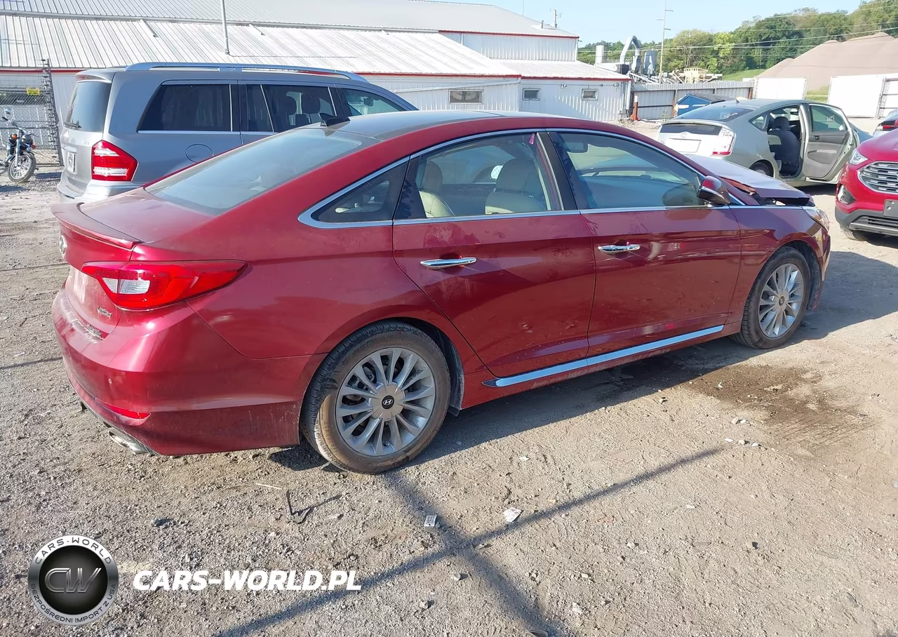 2015 Hyundai Sonata Limited VIN:5NPE34AF6FH090550 - 4