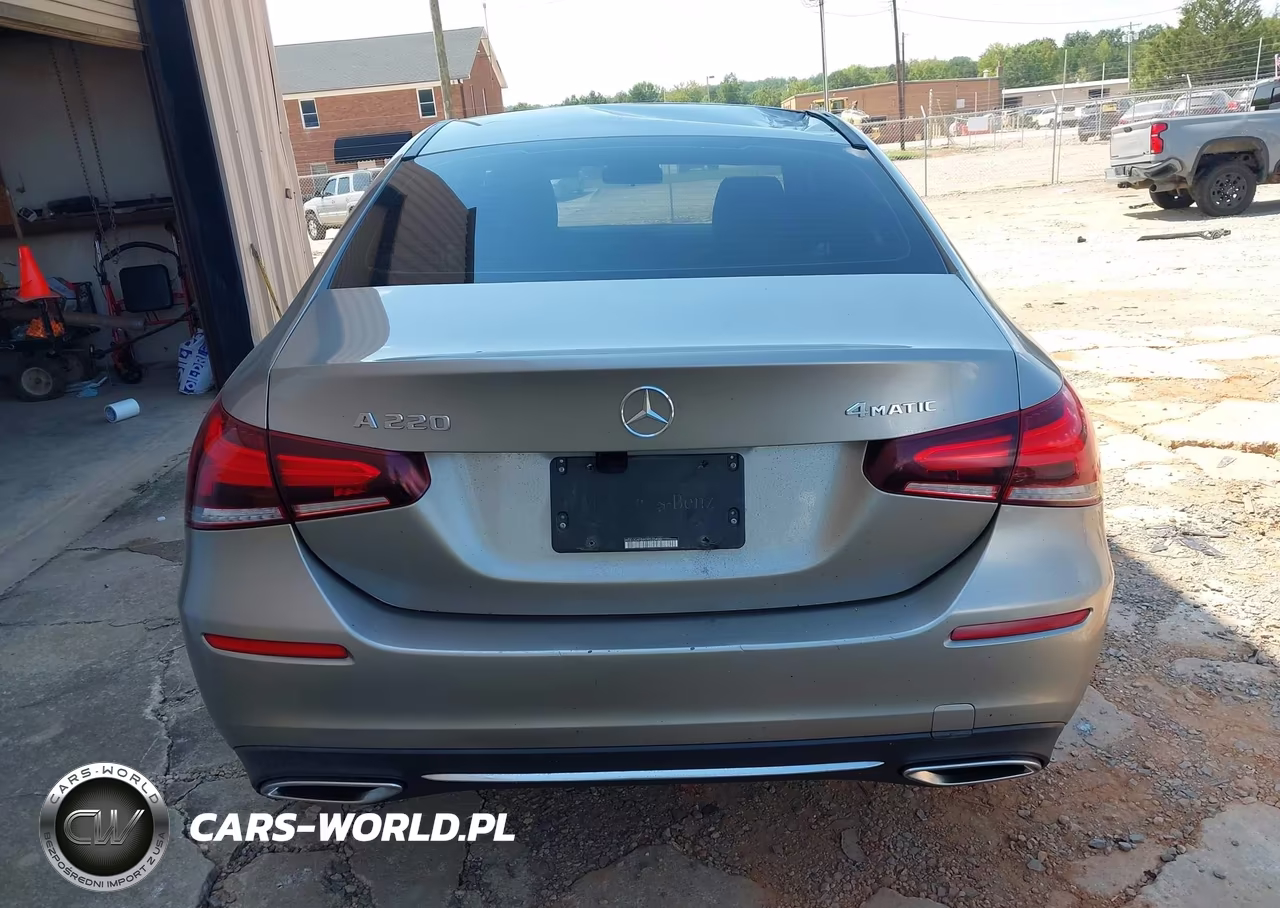2019 Mercedes-Benz A 220 4Matic VIN:WDD3G4FB4KW035400 - 16