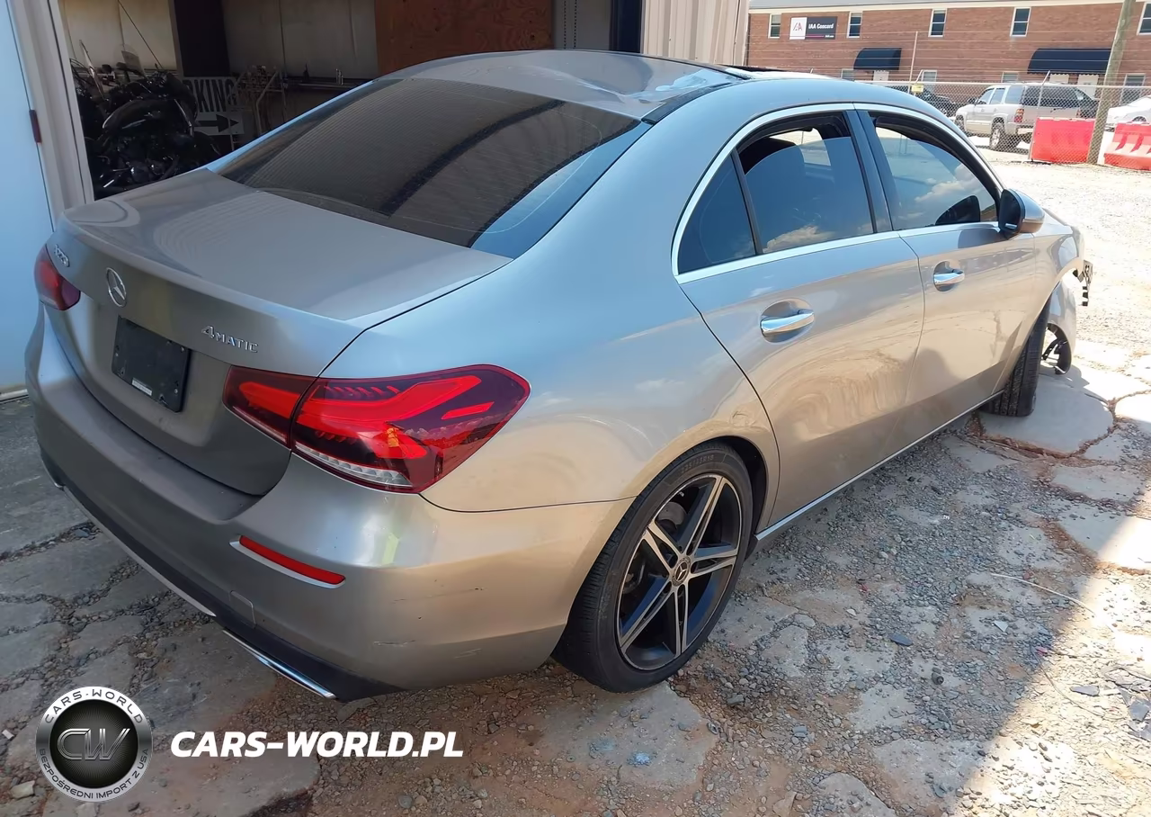 2019 Mercedes-Benz A 220 4Matic VIN:WDD3G4FB4KW035400 - 4