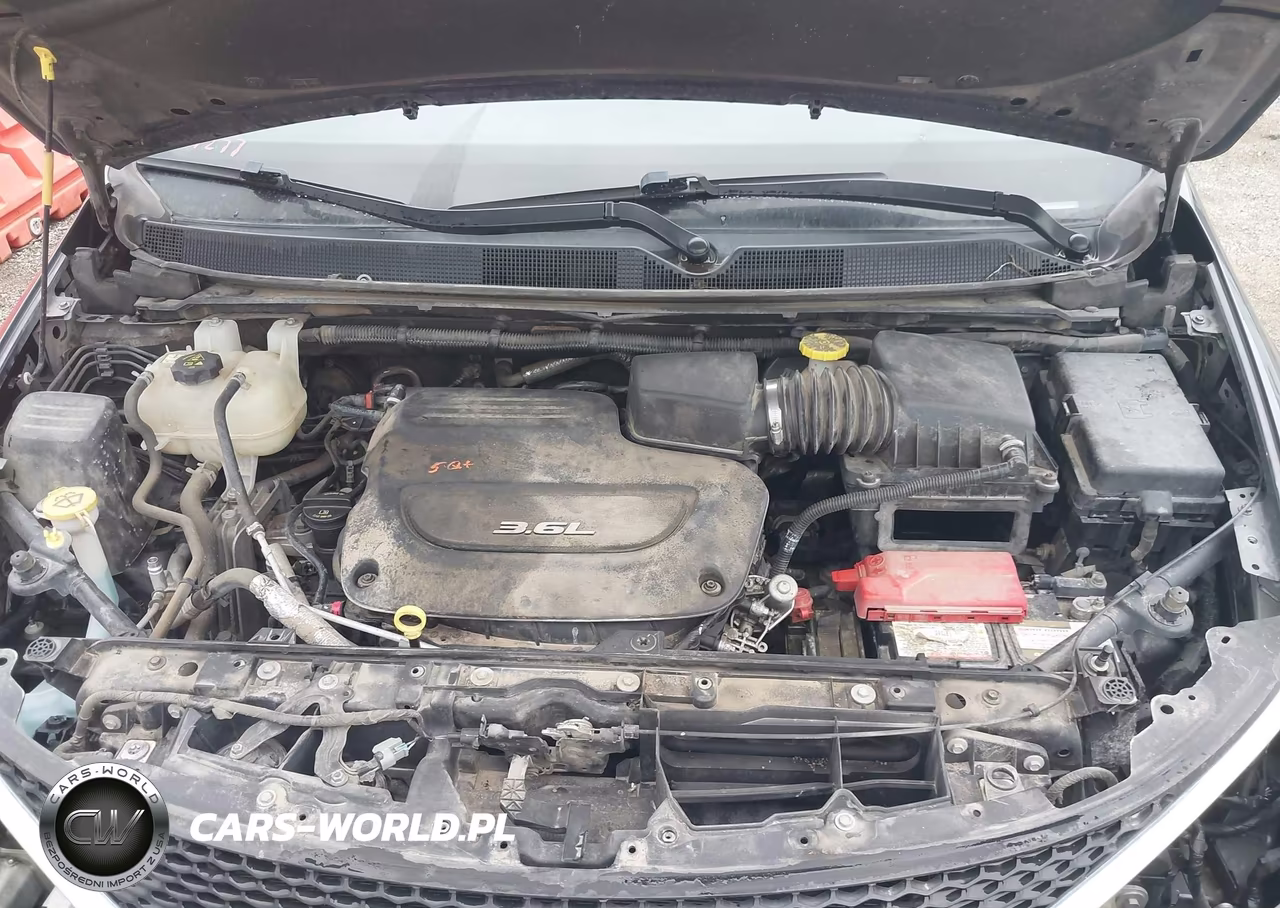 2019 Chrysler Pacifica Touring L VIN:2C4RC1BG2KR508266 - 10