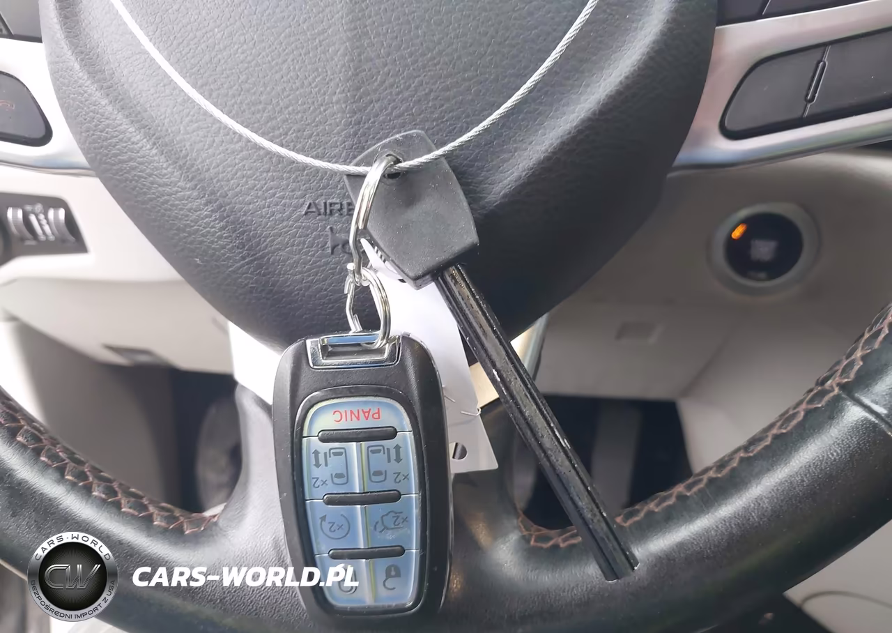 2019 Chrysler Pacifica Touring L VIN:2C4RC1BG2KR508266 - 11