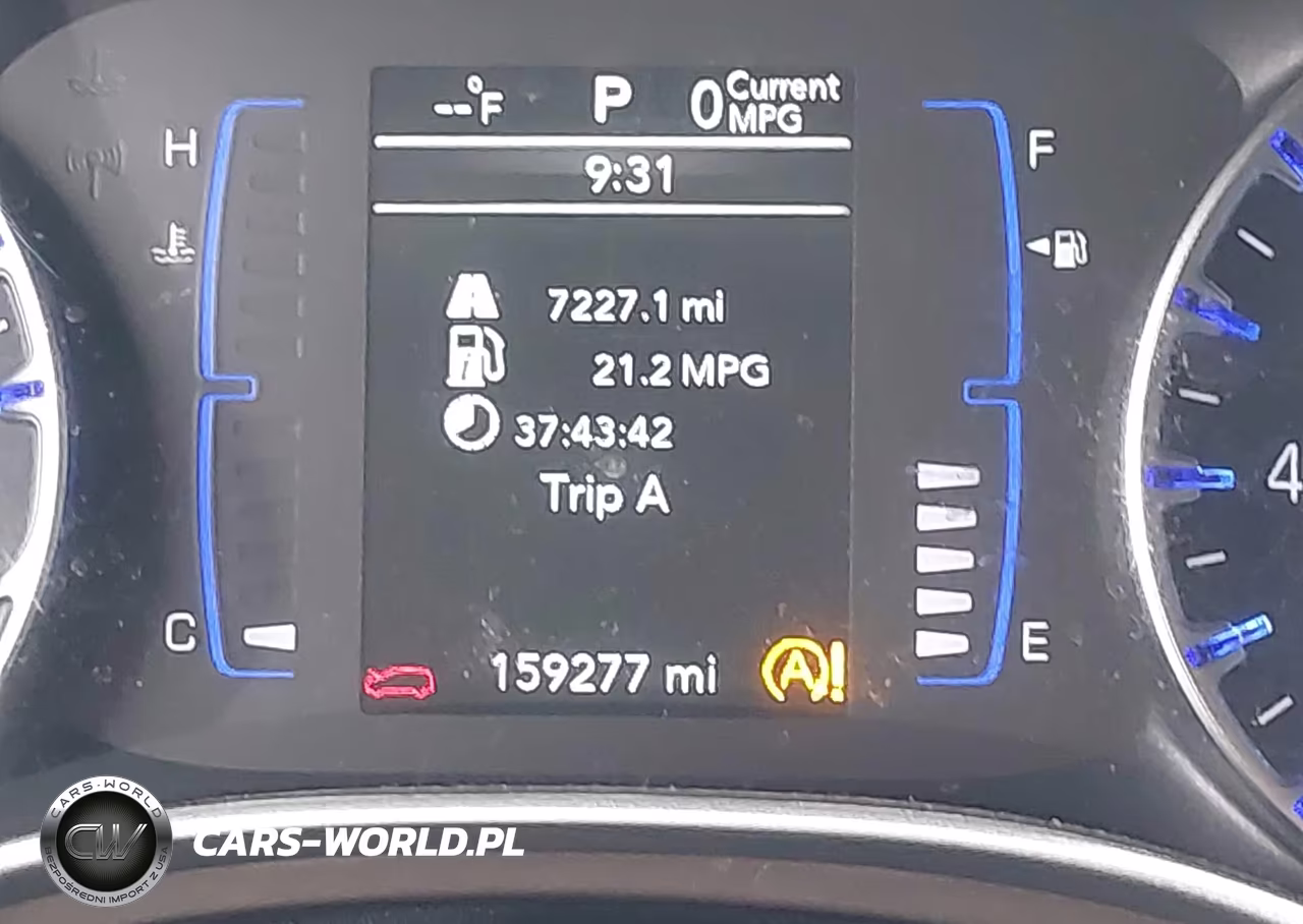 2019 Chrysler Pacifica Touring L VIN:2C4RC1BG2KR508266 - 16