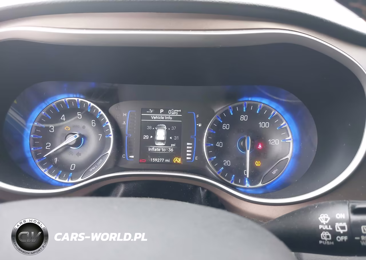 2019 Chrysler Pacifica Touring L VIN:2C4RC1BG2KR508266 - 7