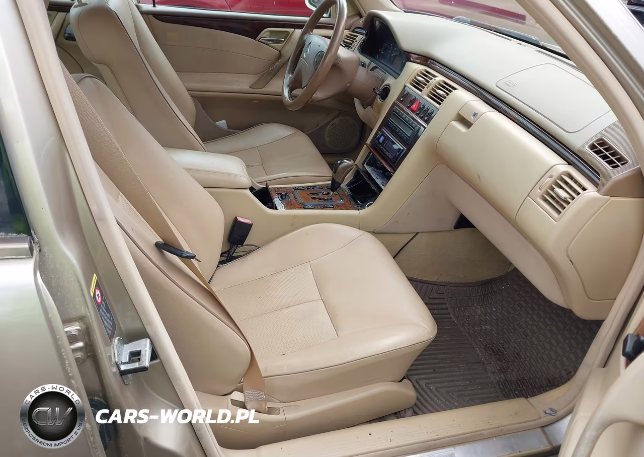 2001 Mercedes-Benz E 320 4M VIN:WDBJF82J01X059452 - 5